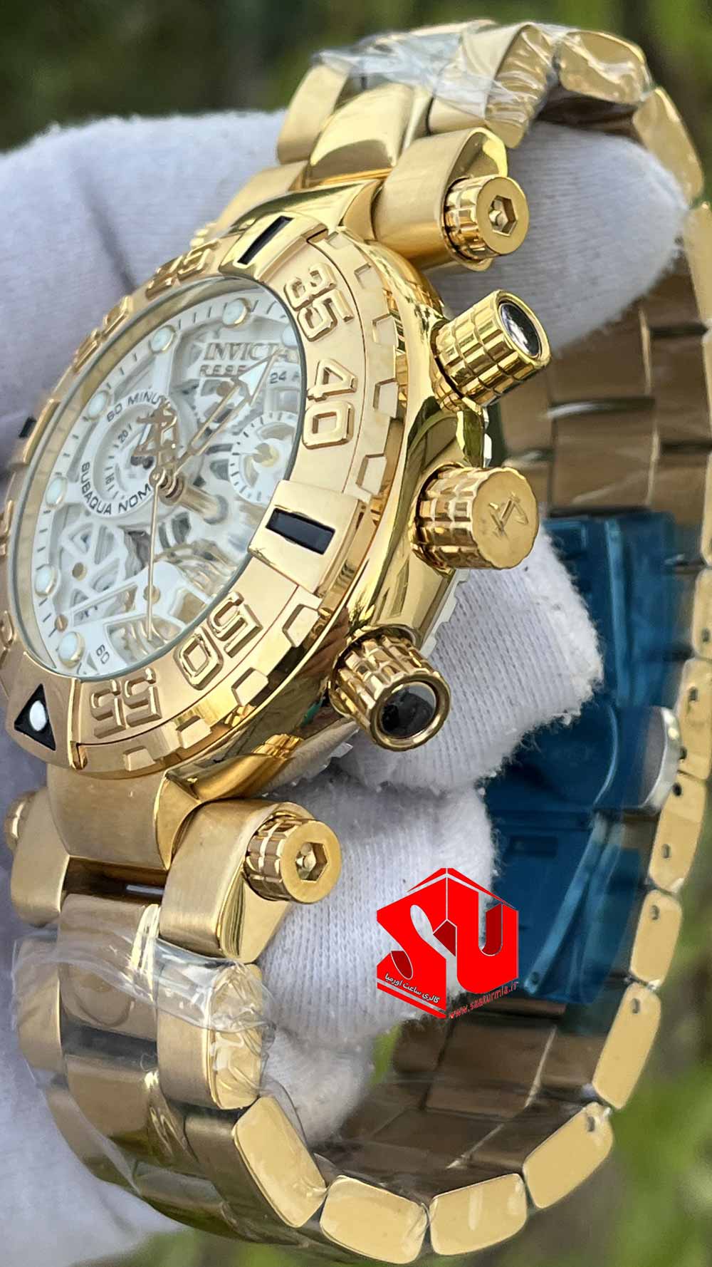 Invicta 24990 outlet